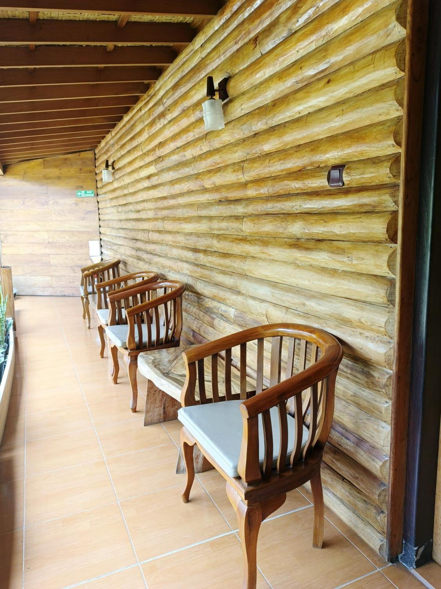 Spring Hill Hotel Рутенг Экстерьер фото