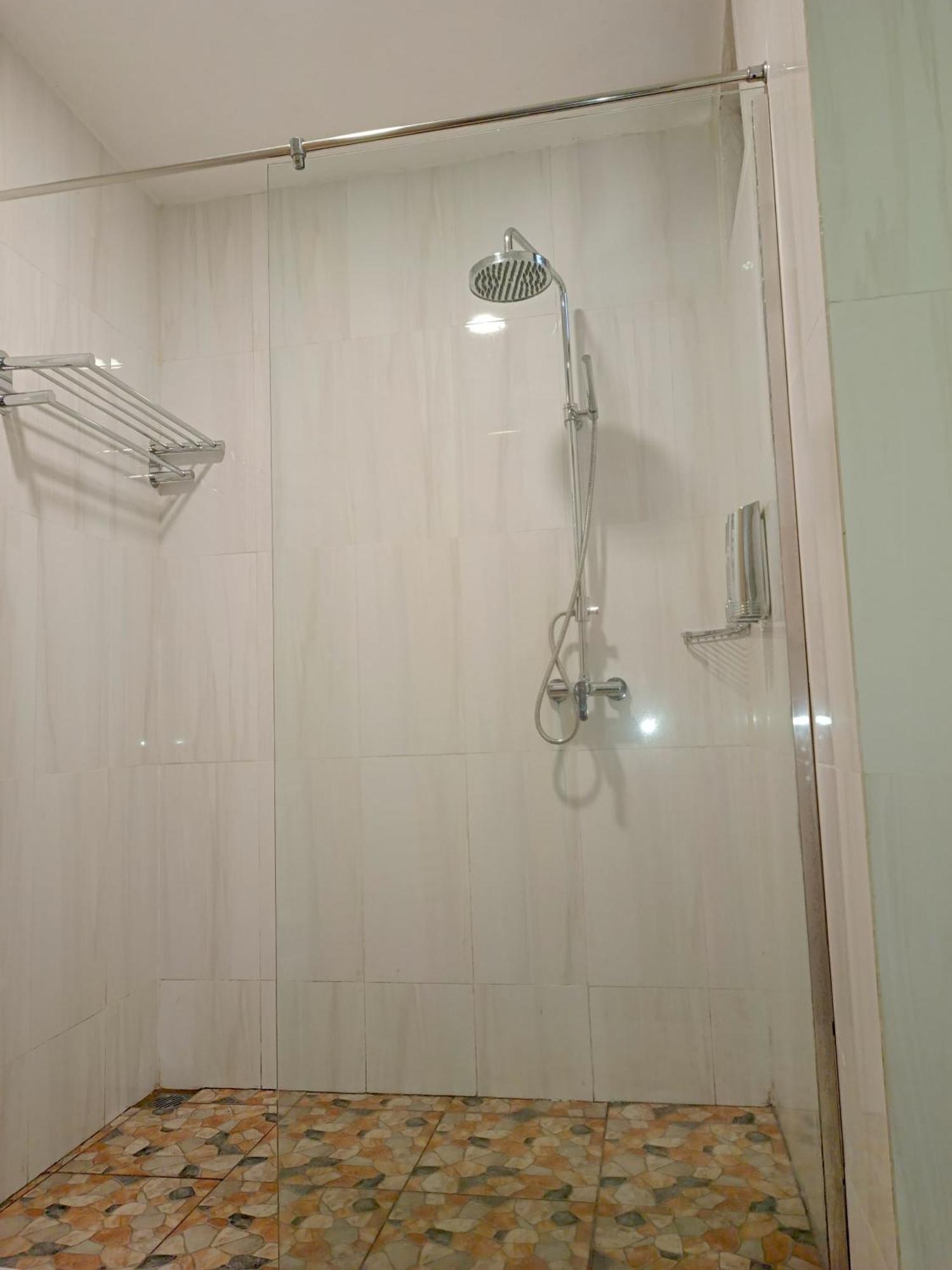 Spring Hill Hotel Рутенг Экстерьер фото